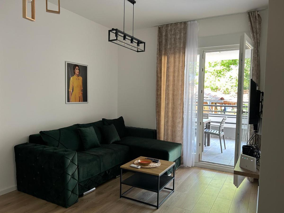 La Casa Apartments Jagodina Buitenkant foto